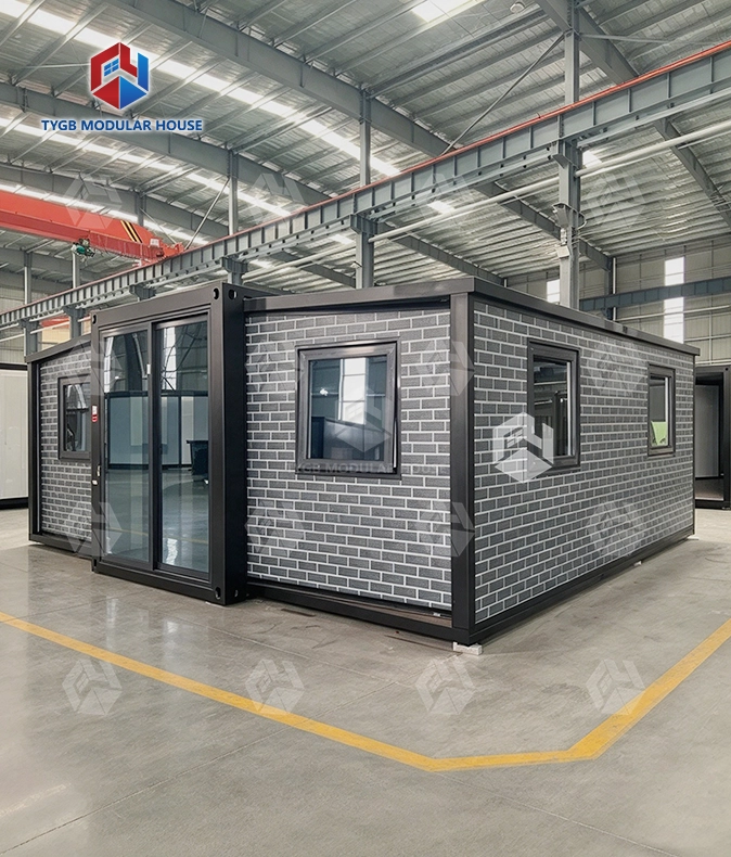 expandable container office