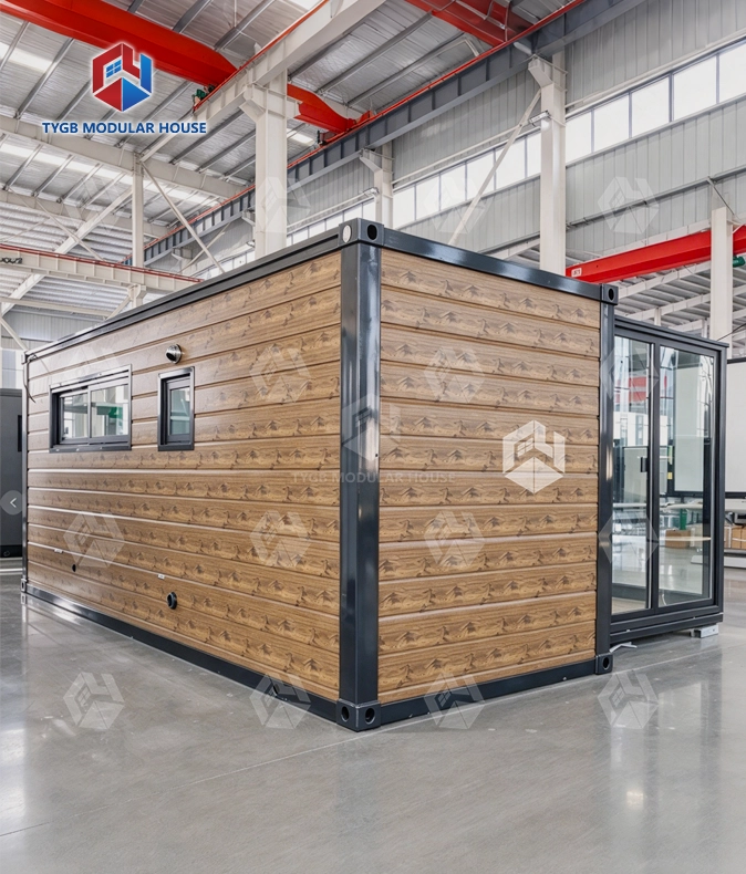 side pull expandable container house
