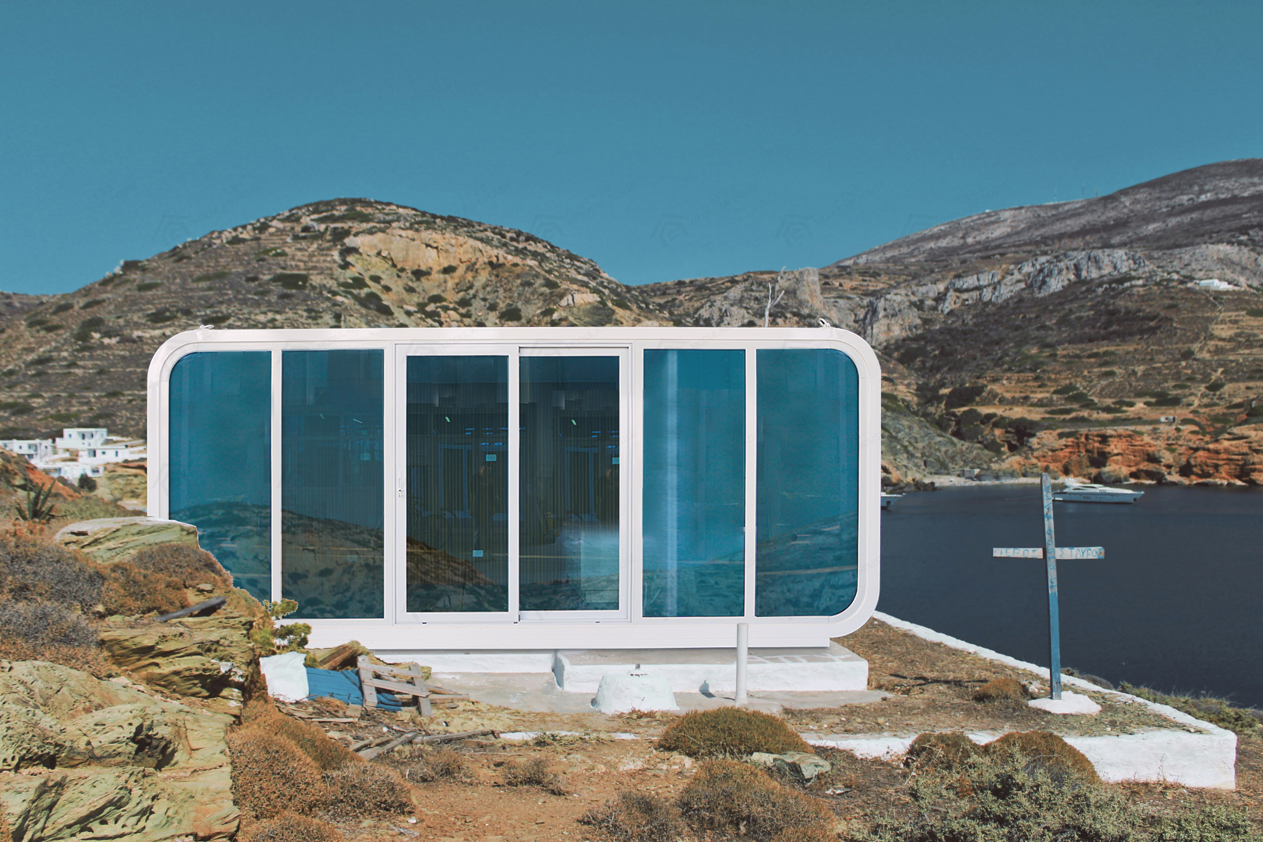 Safe and comfortable apple pod